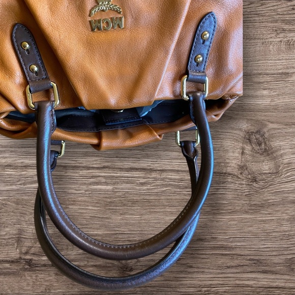 MCM Women's Brown Leather Bag - Picture 4 of 13